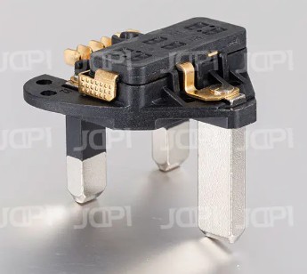 จะเลือก TAA ชนิด 3 ขั้ว UK Plug Insert ได้อย่างไร?